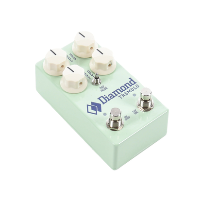 Diamond Pedals Surf Green Tremolo - Classic Optical Tremolo Pedal