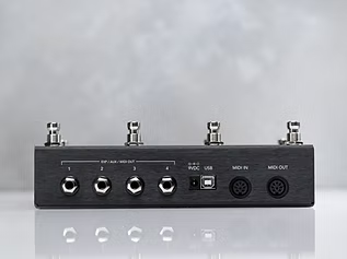 Morningstar MC8 MIDI Controller