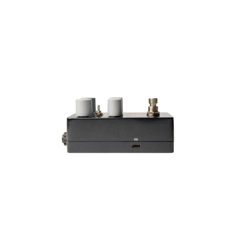 Universal Audio Orion Tape Echo Delay Pedal Side